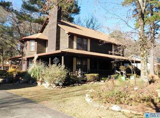 1212 Stonehedge Dr, Birmingham, AL 35235