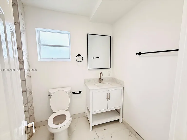 3354 NW 50th St #3 — Photo 10