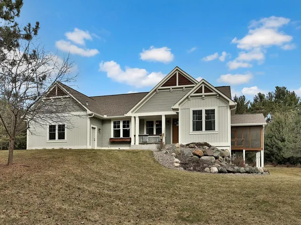 662 196th Ave, Somerset, WI 54025