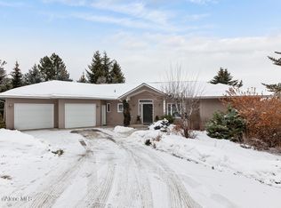 817 N Victorian Dr, Coeur D Alene, ID 83814