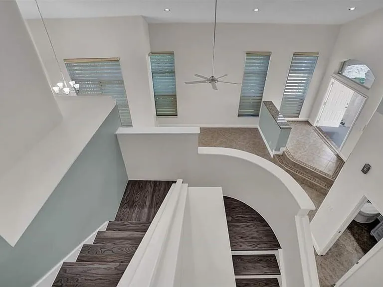 11032 Boston Dr — Photo 17