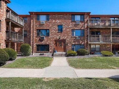 14B Mayberry Dr UNIT 2, Westborough, MA, 01581