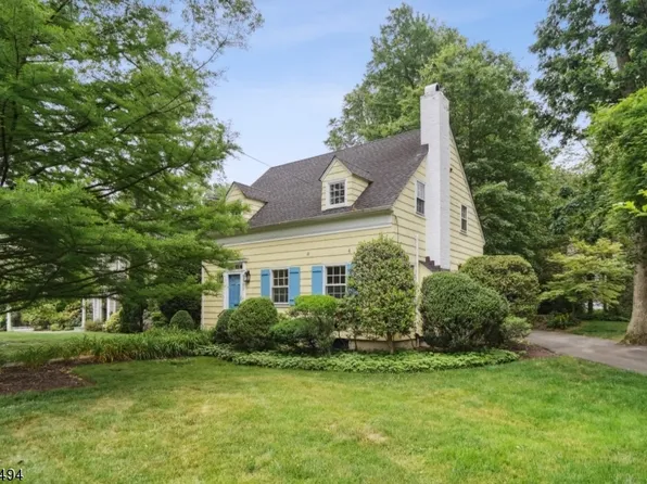 160 Ashland Rd, Summit City, NJ 07901