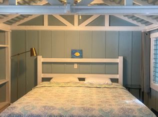 835 Mokulua Dr, Kailua, HI 96734