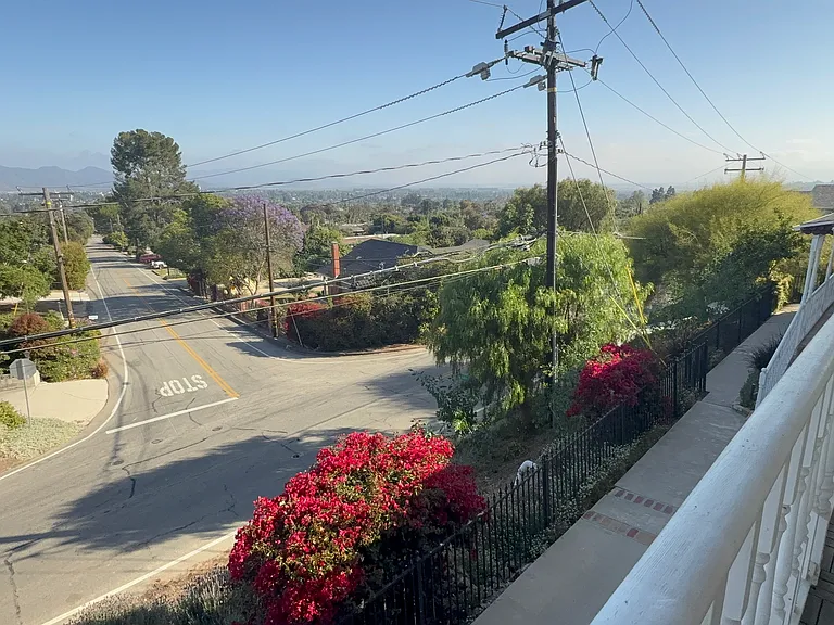 102 Santa Cruz Way — Photo 54