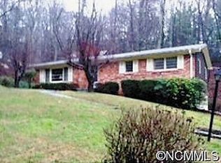 95 Locust Ct, Arden, NC 28704