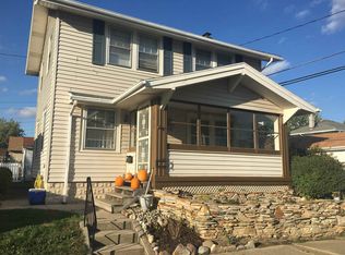 1815 Clara Ave, Fort Wayne, IN 46805