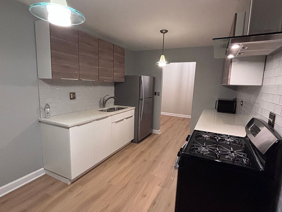 1st image of 1505 Thornfield Ln