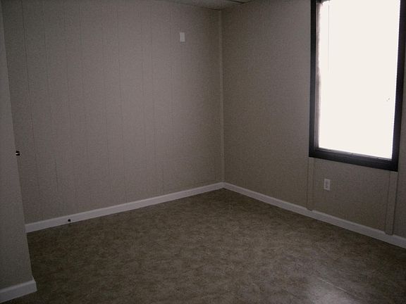 2nd image of 810 E Market St