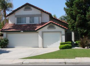 6301 Ambergrove St, Bakersfield, CA 93313