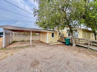 201 Zanderson Ave, Jourdanton, TX, 78026