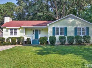 304 Glen Bonnie Ln, Cary, NC 27511