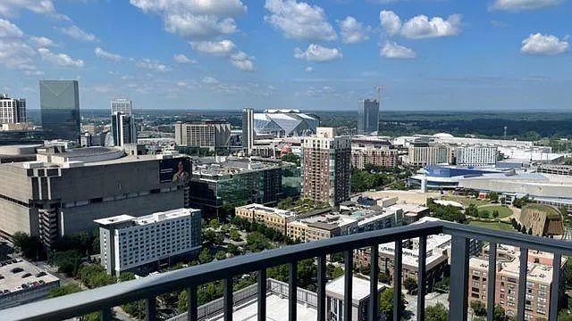 400 W Peachtree St NW #3511 — Photo 33