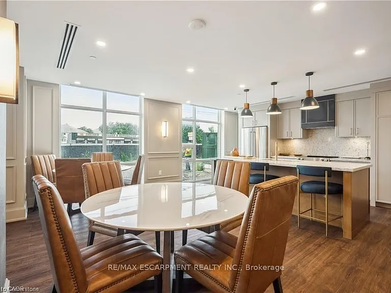 450 Dundas St E #801 — Photo 29