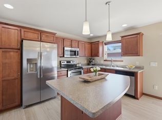 222 Juneberry Dr, Madison, WI 53718