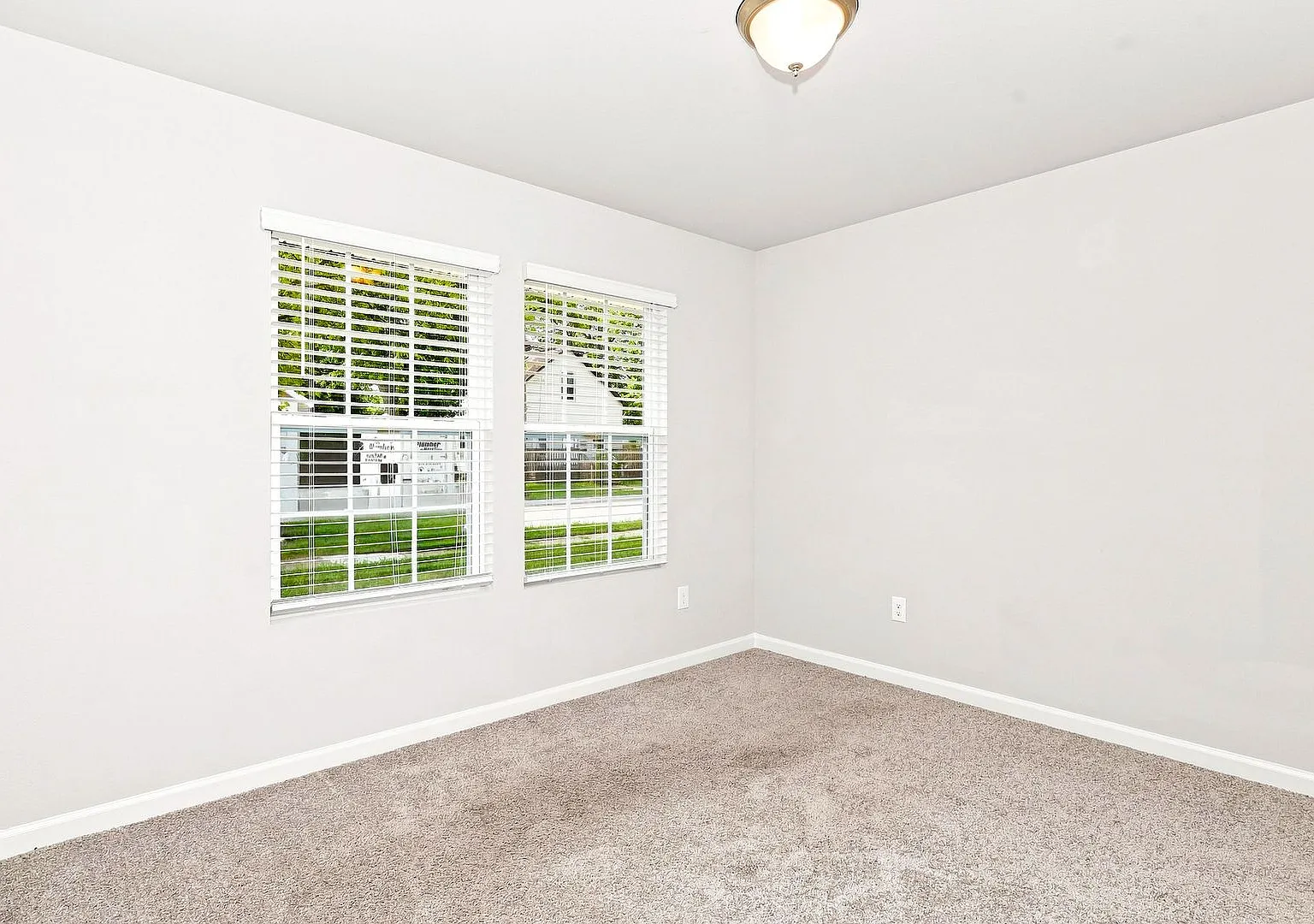 Move In Special: Get August & September Rent FREE! Move in by August 31st to receive FREE rent fo... — Photo 2