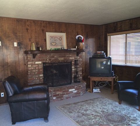 4th image of 148 Poplar St