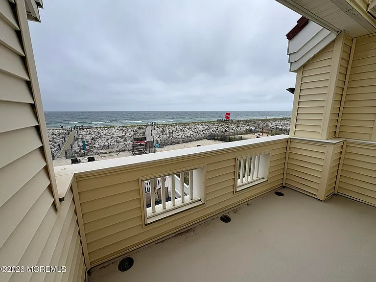 3608 Ocean Ter — Photo 20