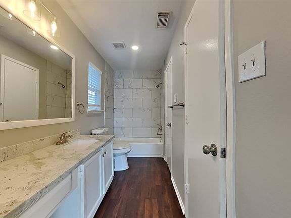 5th image of 19538 Shady Bank Dr #19538