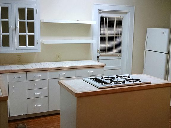 Kitchen again