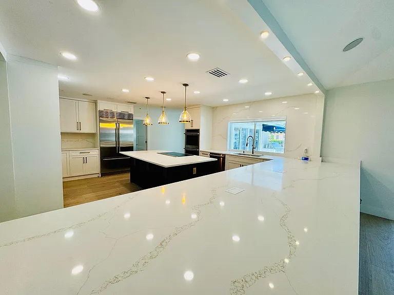 885 Nafa Dr — Photo 12