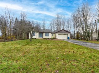 6828 Wiley Rd, Fennville, MI 49408