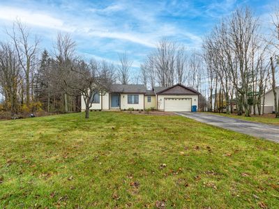 6828 Wiley Rd, Fennville, MI, 49408