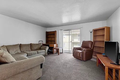 726 W 1720 N Photo 1