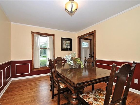 4th image of 7596 Mountain Park Dr