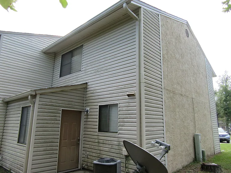 804 West St — Photo 19