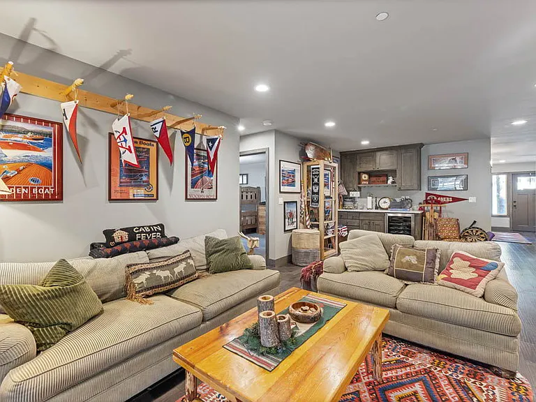 7026 Bellevue Ave — Photo 16