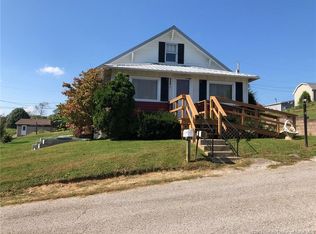 231 S 2nd St, Marengo, IN 47140