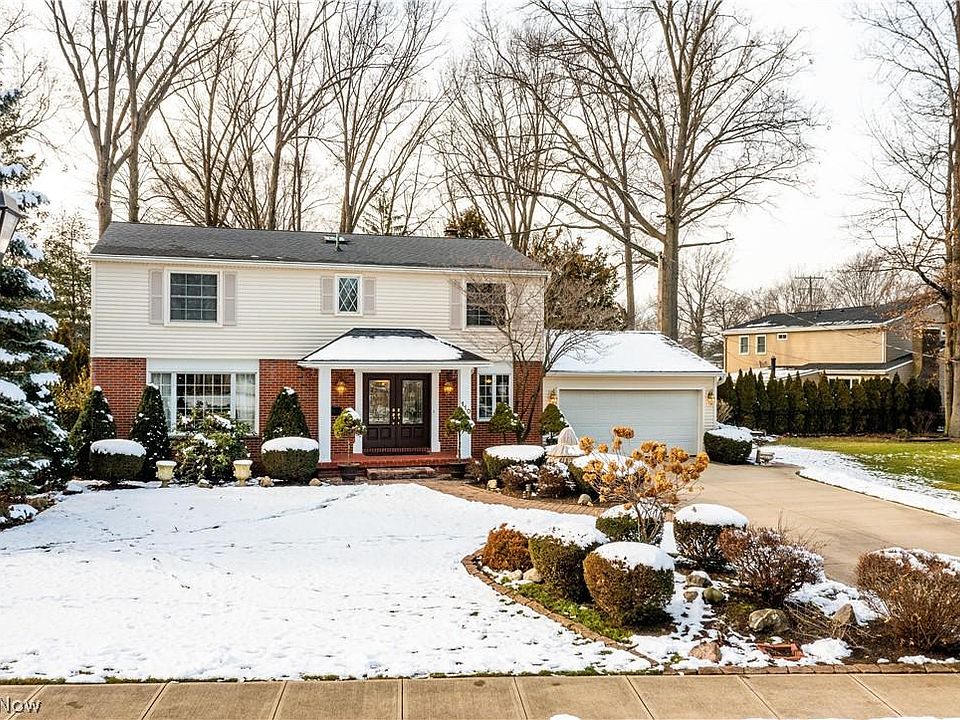 1st image of 110 Glenview Dr