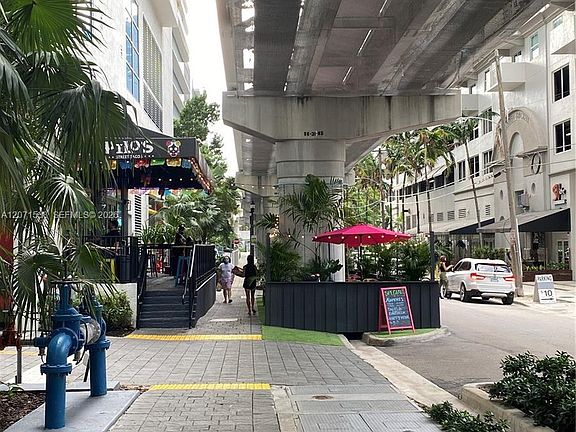 3rd image of 1100 S Miami Ave #2104