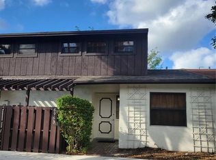 6963 SW 40th St #6-R, Miramar, FL 33023