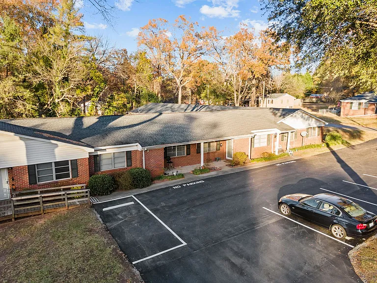 SH302-Chamberlain Oaks Apartments (CHO) — Photo 13