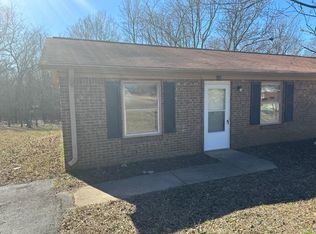 445 Sierra Rd, Spartanburg, SC 29301