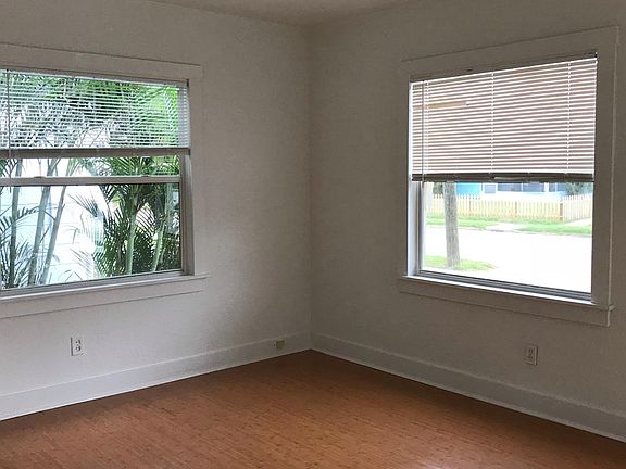 4th image of 5126 15th Ave S