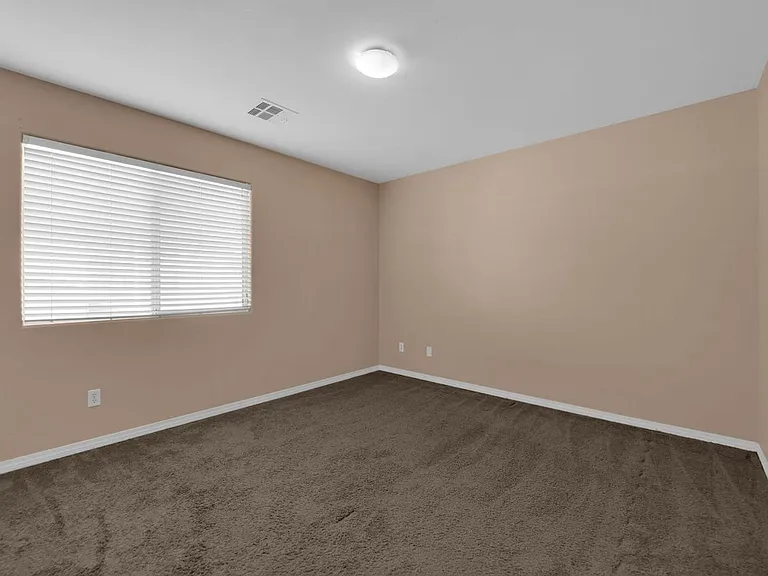 7330 Phlox Rd — Photo 3