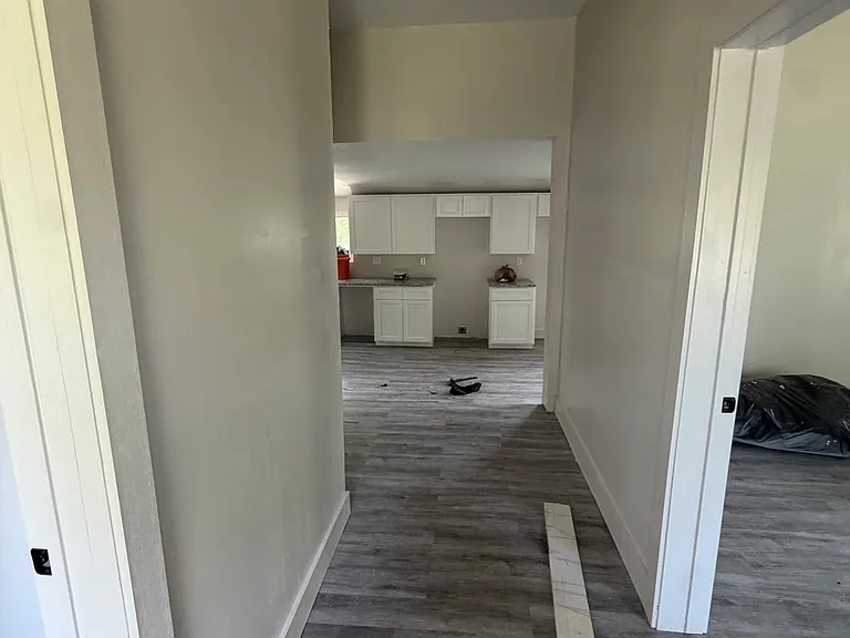 700 E Texas St #1 — Photo 7