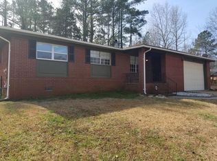 610 Red Fox Ct, Fairburn, GA 30213