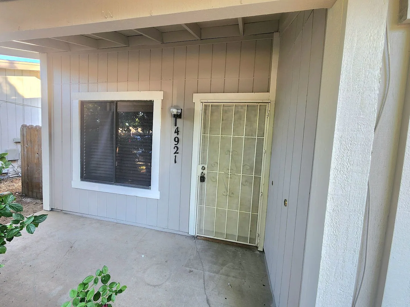 4921-4923sa — Photo 2