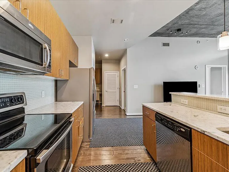 5925 Almeda Rd #12704 — Photo 4