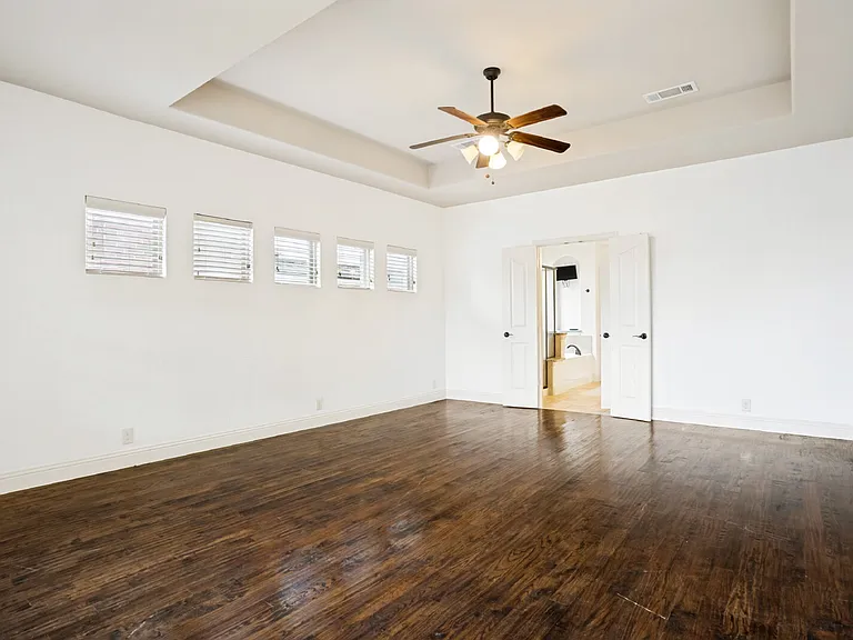 1204 E Shawnee Dr — Photo 14