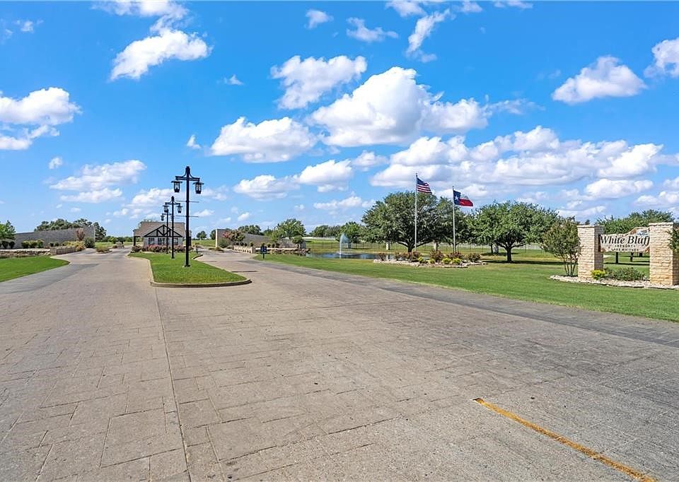 1st image of 7098 Cedar Valley Dr