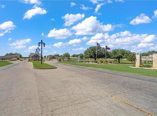 7098 Cedar Valley Dr, Whitney, TX 76692