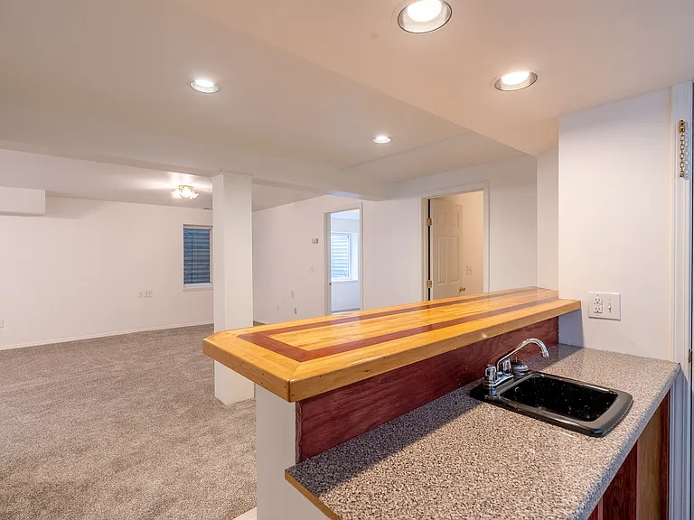 6431 Gemfield Dr — Photo 18