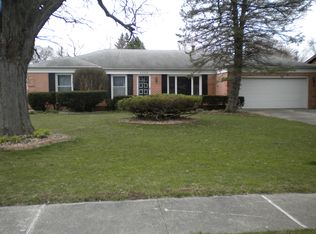 2500 W 65th Ave, Merrillville, IN 46410