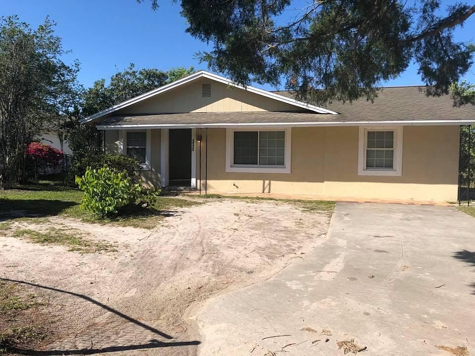 1st image of 38439 Moody Ave