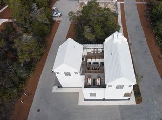 33 Caliza Ln, Panama City Beach, FL 32413